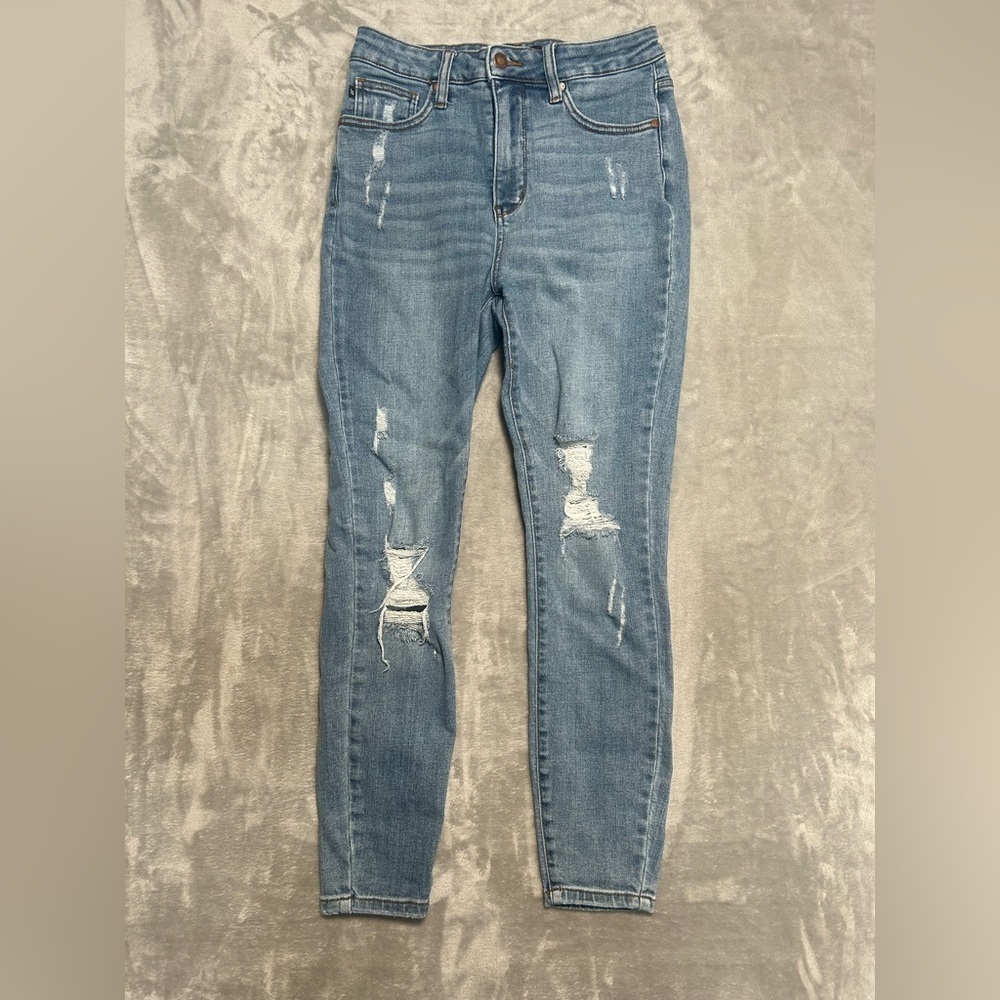 Judy Blue Control Top Skinny Jeans Women’s 7/28 Distressed Light Wash